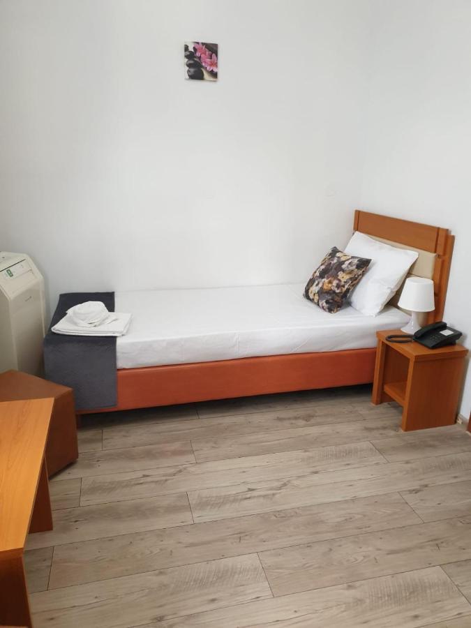 Hotel Sir Lujerului Bucureşti Eksteriør bilde