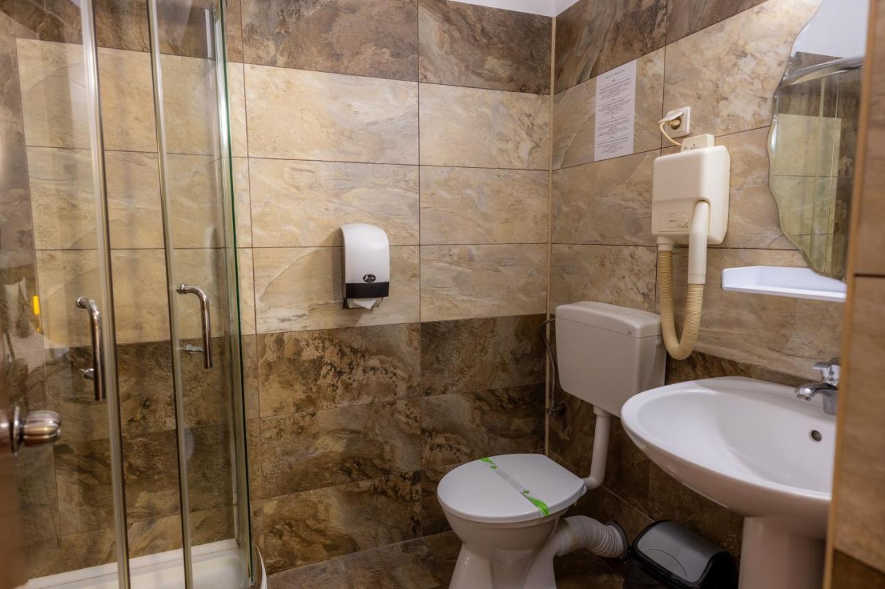 Hotel Sir Lujerului Bucureşti Eksteriør bilde